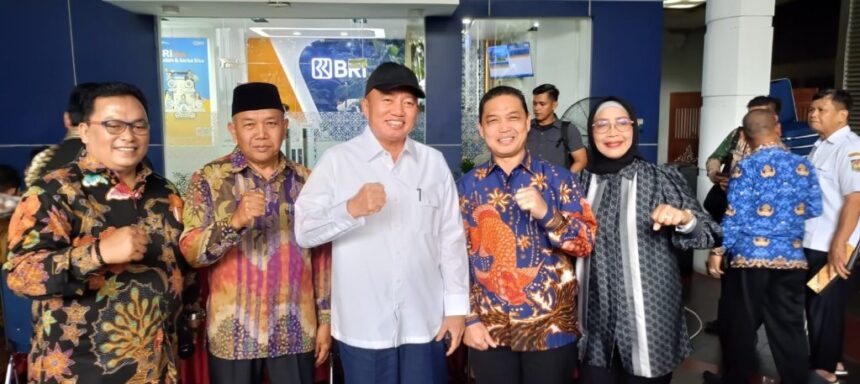 Gubernur Kalsel H Muhidin Nyatakan Siap Ikut Retreat Kepala Daerah di Magelang. Foto: Adpim Kalsel