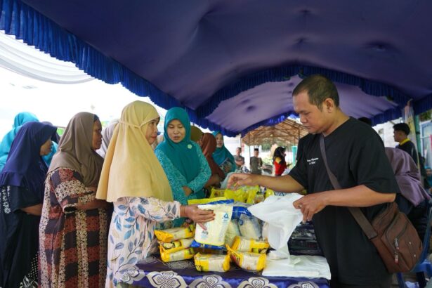 Disdag Kalsel Gelar Pasar Murah di Desa Mampari