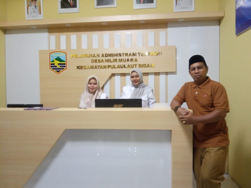 Kepala Desa Hilir Muara, Usman Pahero. Foto: Har/siberdbn.com