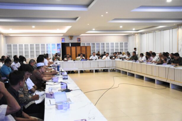 Bupati Kapuas Pimpin Rakor Bahas Optimalisasi PAD dan Pertumbuhan Investasi