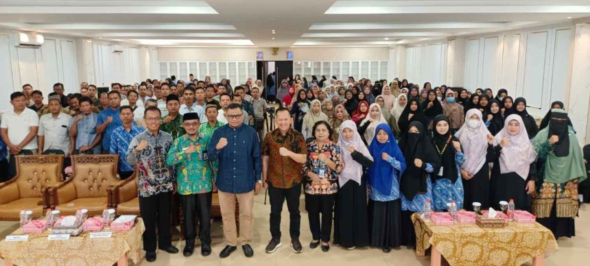 Seminar Parenting SIT Al-Amin Angkat Pentingnya Pendidikan Emosional Anak. Foto: Pemkab Kapuas