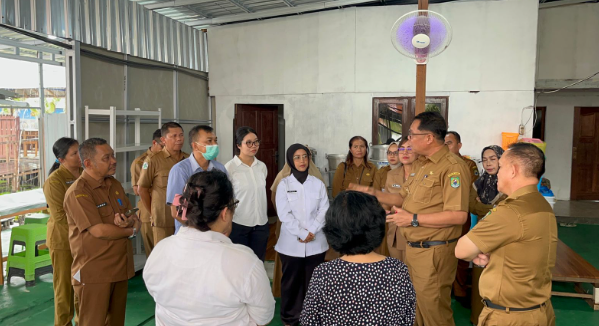 Pj Bupati Kapuas Tinjau Persiapan Program Makan Bergizi Gratis