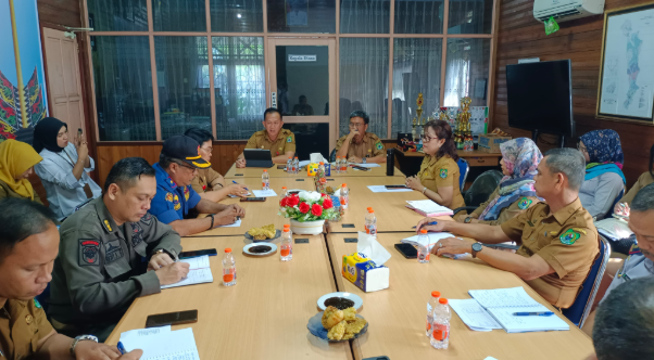 Pemkab Kapuas Tertibkan PKL Jalan Maluku, Diberi Batas Waktu 15 Hari