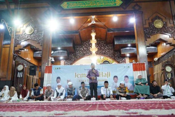 Pemko Banjarmasin Sambut Kedatangan 422 Jemaah Haji di Masjid Jami