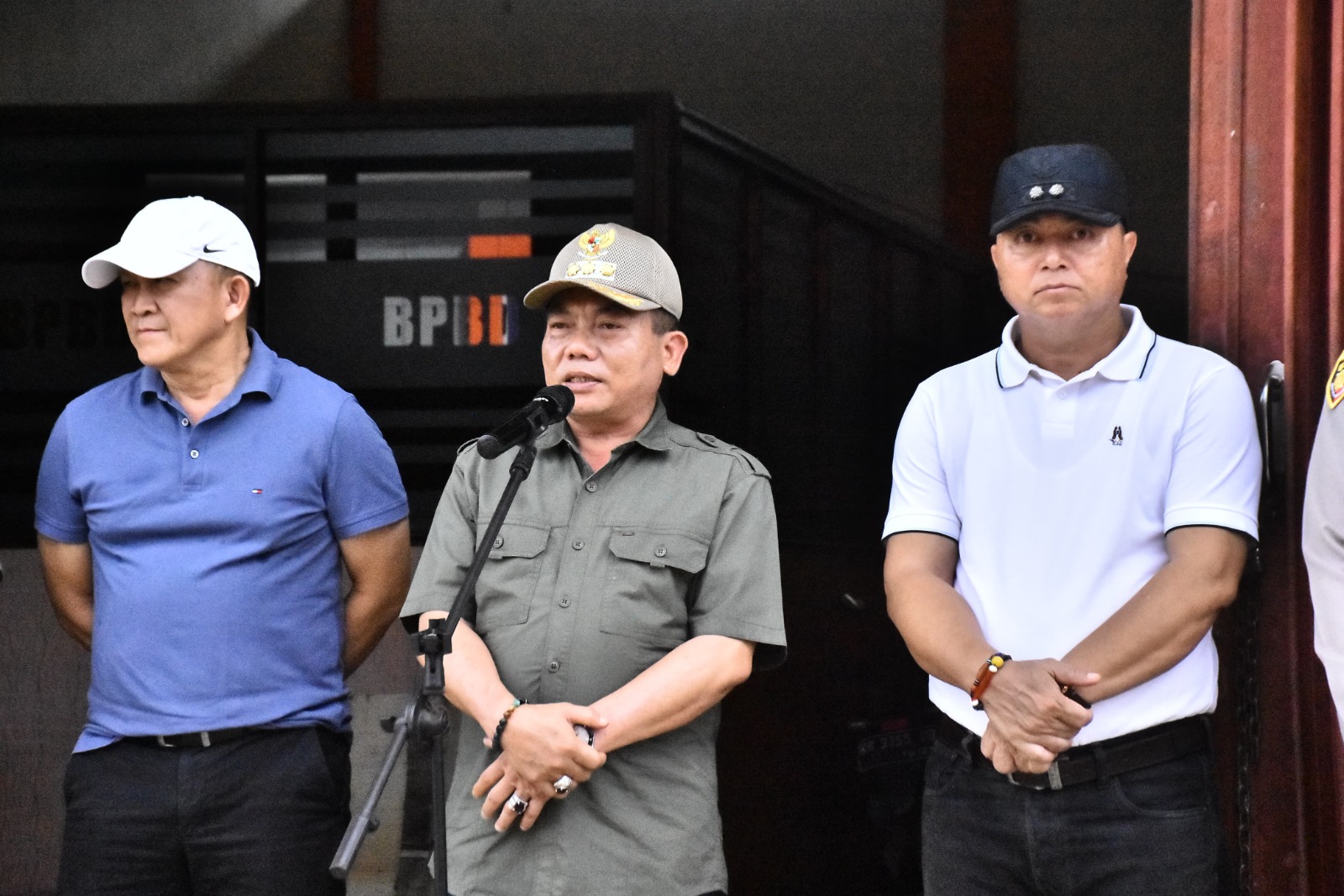Pemkab Kapuas Salurkan Bantuan Logistik untuk Warga Terdampak Banjir di Tiga Kecamatan