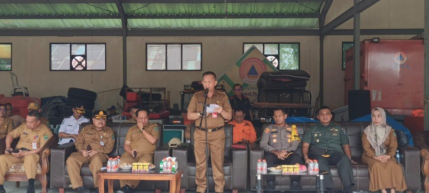 Pemkab Kapuas Salurkan Bantuan Logistik untuk Korban Banjir