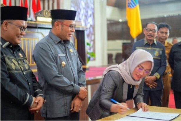 DPRD Kotabaru Sahkan 4 Raperda Jadi Perda dalam Rapat Paripurna