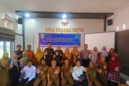 Dinas Pemberdayaan Perempuan dan Perlindungan Anak (DPPPA) Kabupaten Balangan resmi membentuk Sub Kluster Pencegahan dan Penanganan Kekerasan Berbasis Gender (KBG) dalam Situasi Bencana. Foto: MC Balangan