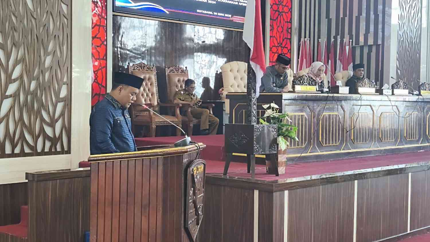 DPRD Kotabaru Setujui Raperda Pertanggungjawaban Pelaksanaan APBD 2024