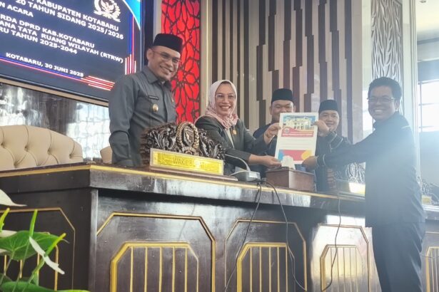 DPRD Kotabaru Bahas Pengesahan Raperda RTRW 2025–2044 dan Pertanggungjawaban APBD 2024