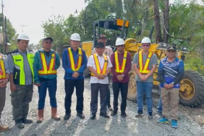 Bupati Kapuas Tinjau Progres Rekonstruksi Jalan di Kecamatan Tamban Catur