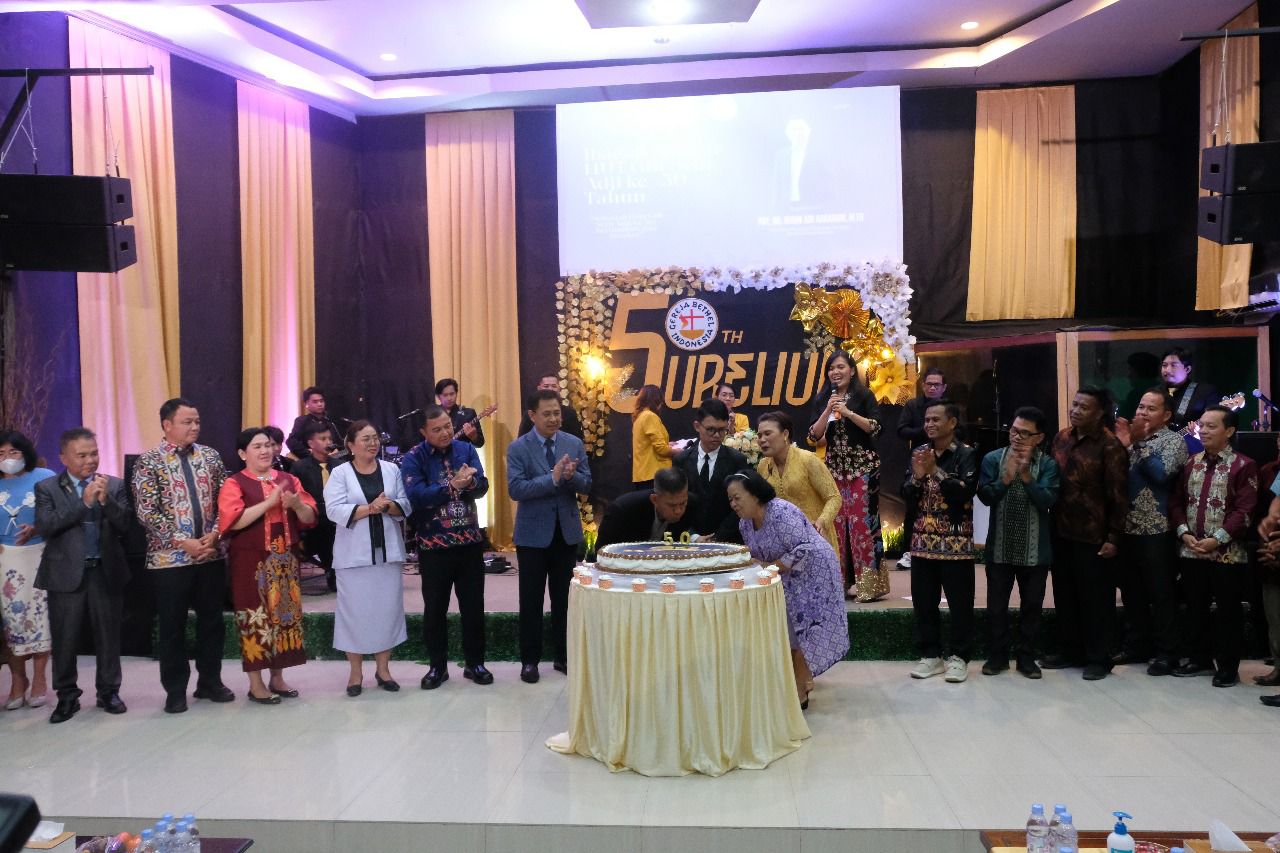 Wabup Kapuas Hadiri Ibadah Syukur HUT ke-50 GBI, Tekankan Pentingnya Toleransi dan Pencegahan Narkoba