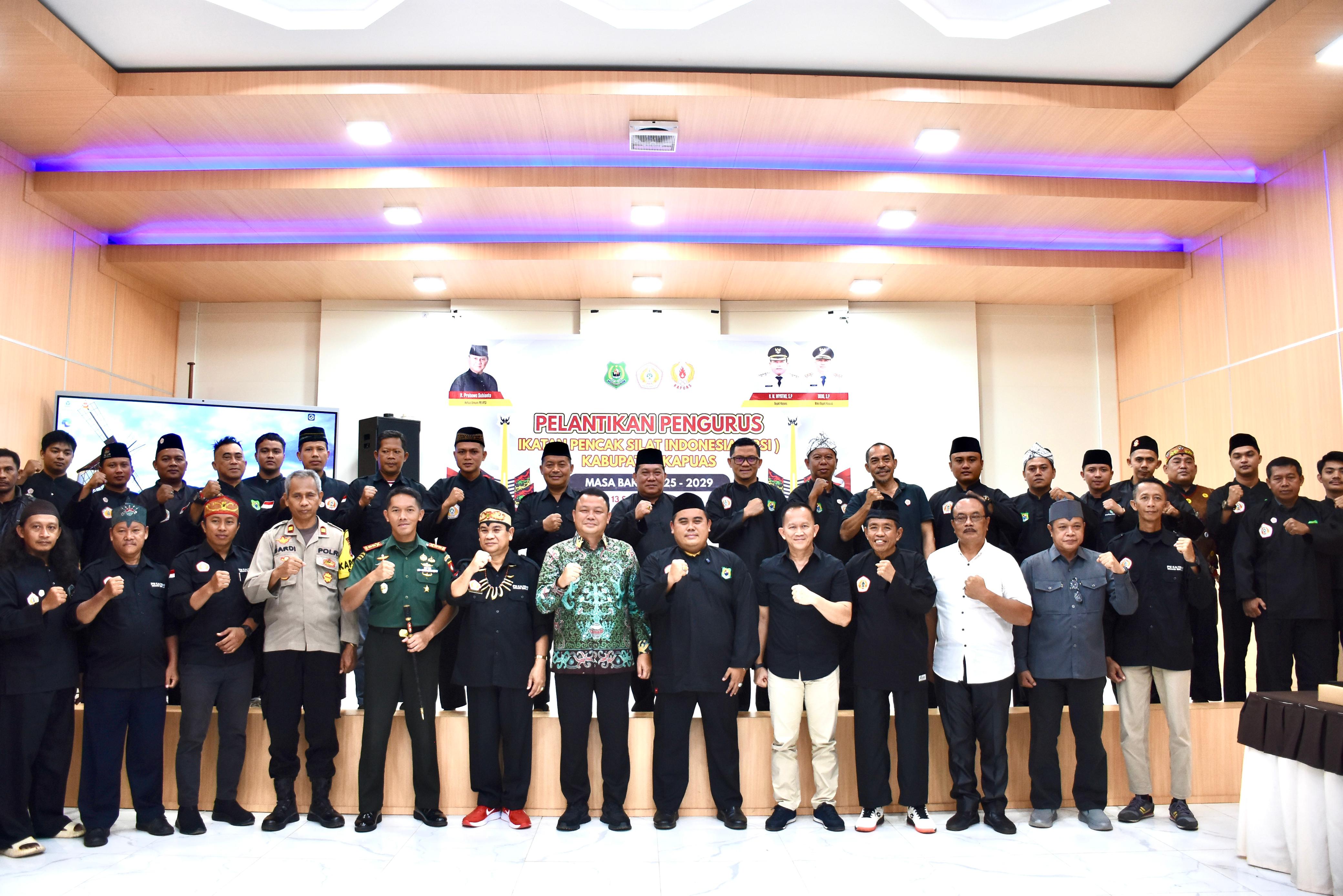 Sekda Kapuas Hadiri Pelantikan Pengurus IPSI, Ajak Perkuat Prestasi dan Pelestarian Budaya