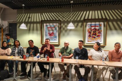 Wabup Kapuas Beri Pesan Motivasi dan Waspada Pergaulan Bebas kepada Purna Paskibraka di Bandung