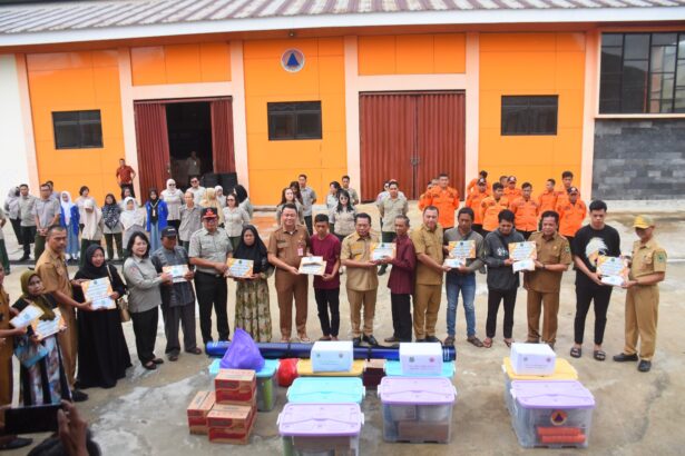 Bupati Kapuas Salurkan Bantuan untuk Korban Kebakaran di Empat Kecamatan