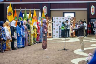 Bupati Kapuas Hadiri Pengukuhan Ayah Bunda GenRe dan Orang Tua Asuh GENTING Provinsi Kalimantan Tengah