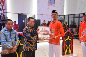 Pj Bupati Kapuas Lantik Dr. Usis I. Sangkai sebagai Sekretaris Daerah Kabupaten Kapuas