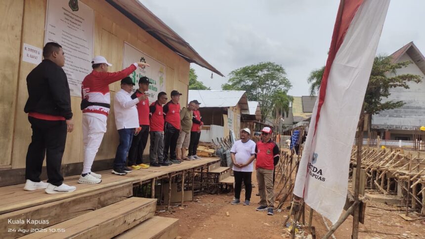 Bupati Kapuas Tinjau Progres Pembangunan Aula Kantor Bupati Kapuas Tahap I