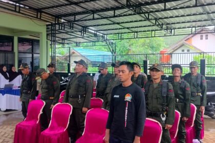 Desa Merah Gelar Pelatihan Peningkatan Kapasitas Satlinmas