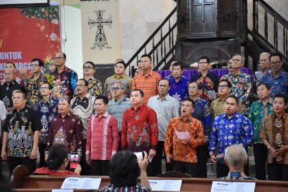 Wabup Kapuas Hadiri Perayaan Natal Lansia Resort GKE Kuala Kapuas 2025