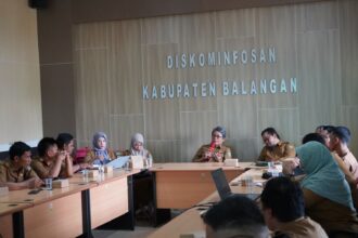 Diskominfosan Balangan Perkuat Peran KIM Desa Lewat Rapat Koordinasi