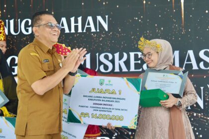 Bapperida Balangan Anugerahkan Inovasi Terbaik pada Lomba Inovasi Bailang 2025